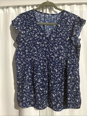 Women’s Navy Blue Floral V-Neck Blouse